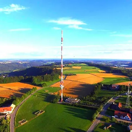 Habitación en casa particular Ferienzimmer Oelhaf In Gelb Self Check-in Mit Key-tresore Wilhelmsdorf (Ravensburg)