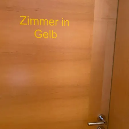 Проживание в семье Ferienzimmer Oelhaf In Gelb Self Check-in Mit Key-tresore Вильгельмсдорф