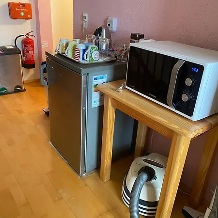 Ferienzimmer Oelhaf In Gelb Self Check-in Mit Key-tresore Kwatera prywatna *